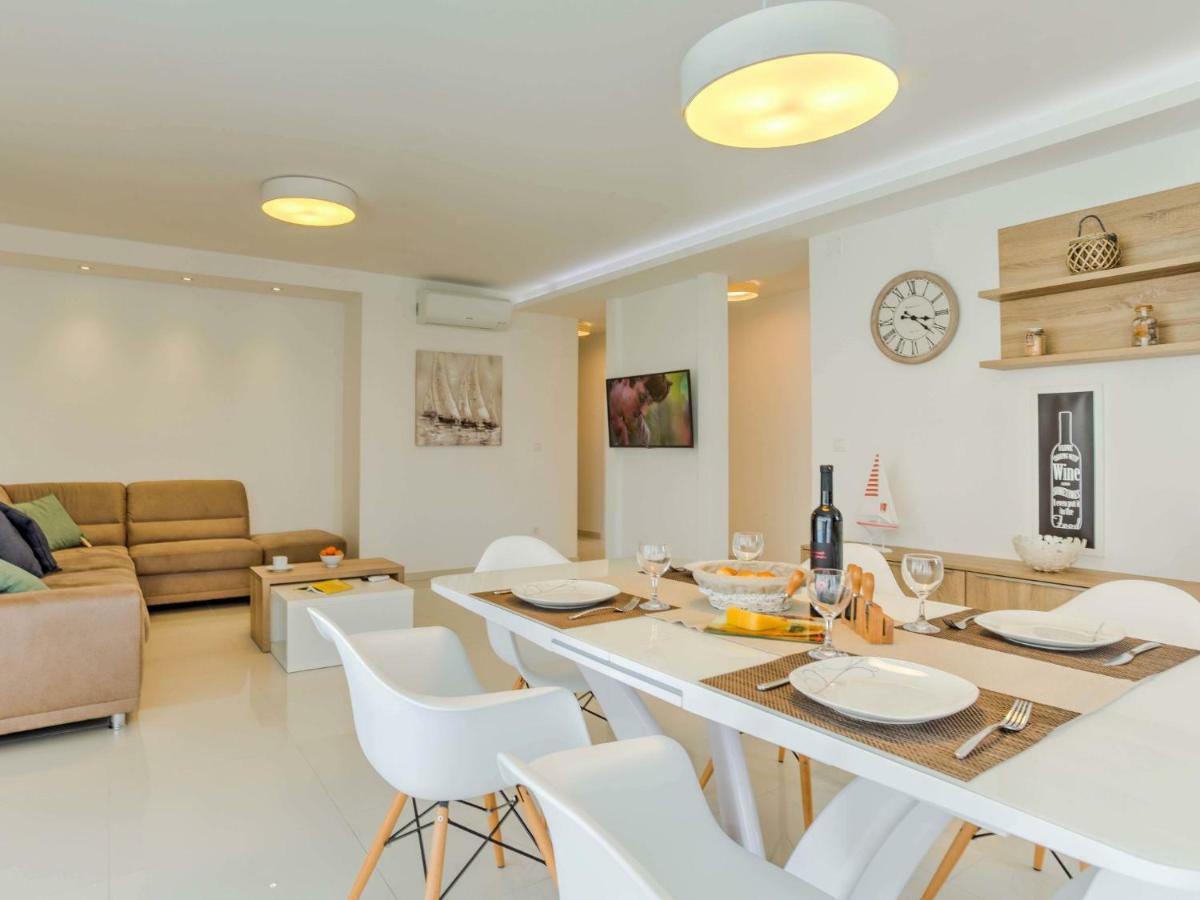 Apartment Vid By Interhome Vantacici Exteriér fotografie